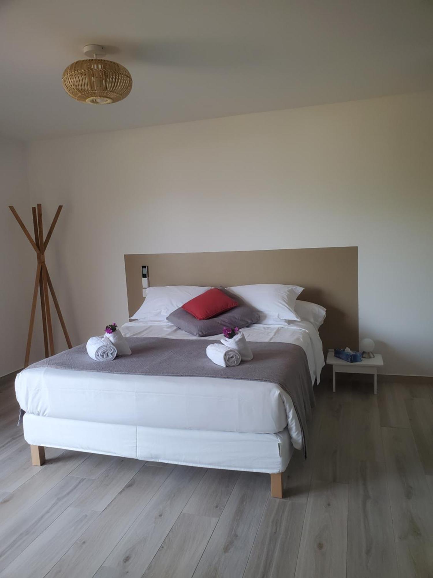 פרופריאנו Residence Terra Thea מראה חיצוני תמונה